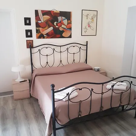 Appartamento Vernagallo's House 2
